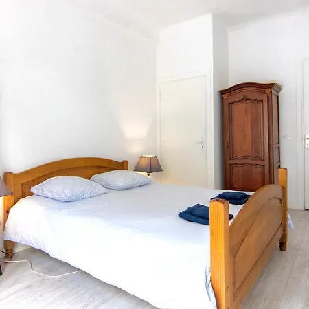 Résidence Estienne D'orves