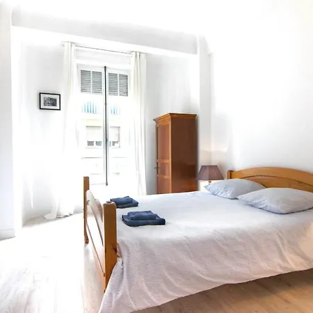 Apartment Estienne D'orves