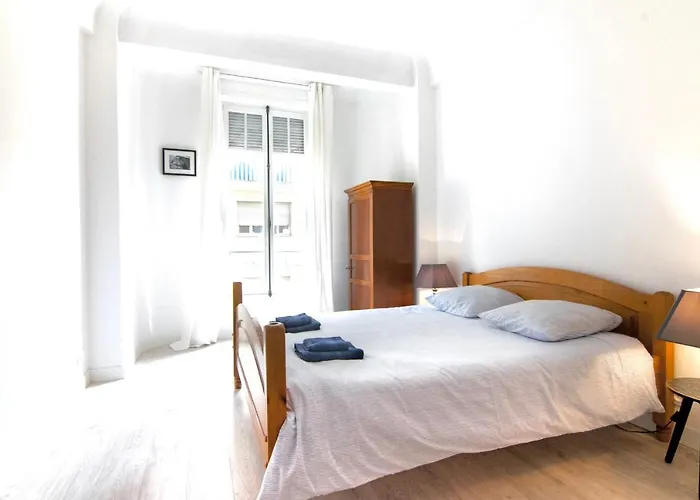 Apartment Estienne D'orves